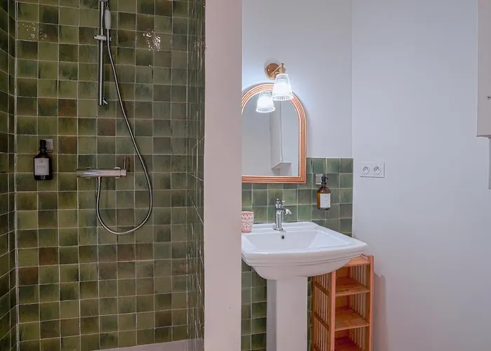 Apartment Nocnoc - Le Lume - Atypique T4 Avec Balcon En Ville, Au Calme *